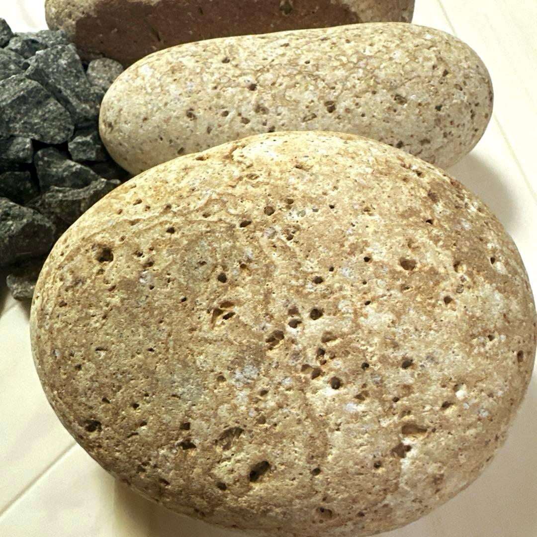 【高波動で巡りを整える｜遠野霊石×姫川薬石 天然石お風呂セット】全部で4.4k