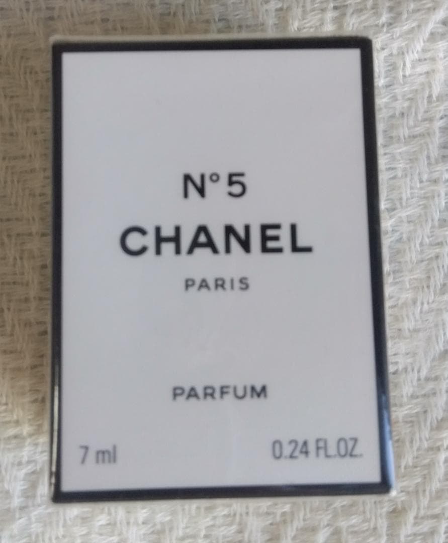 シャネル　CHANEL　 N°5 　PARFUM 　7ml　香水