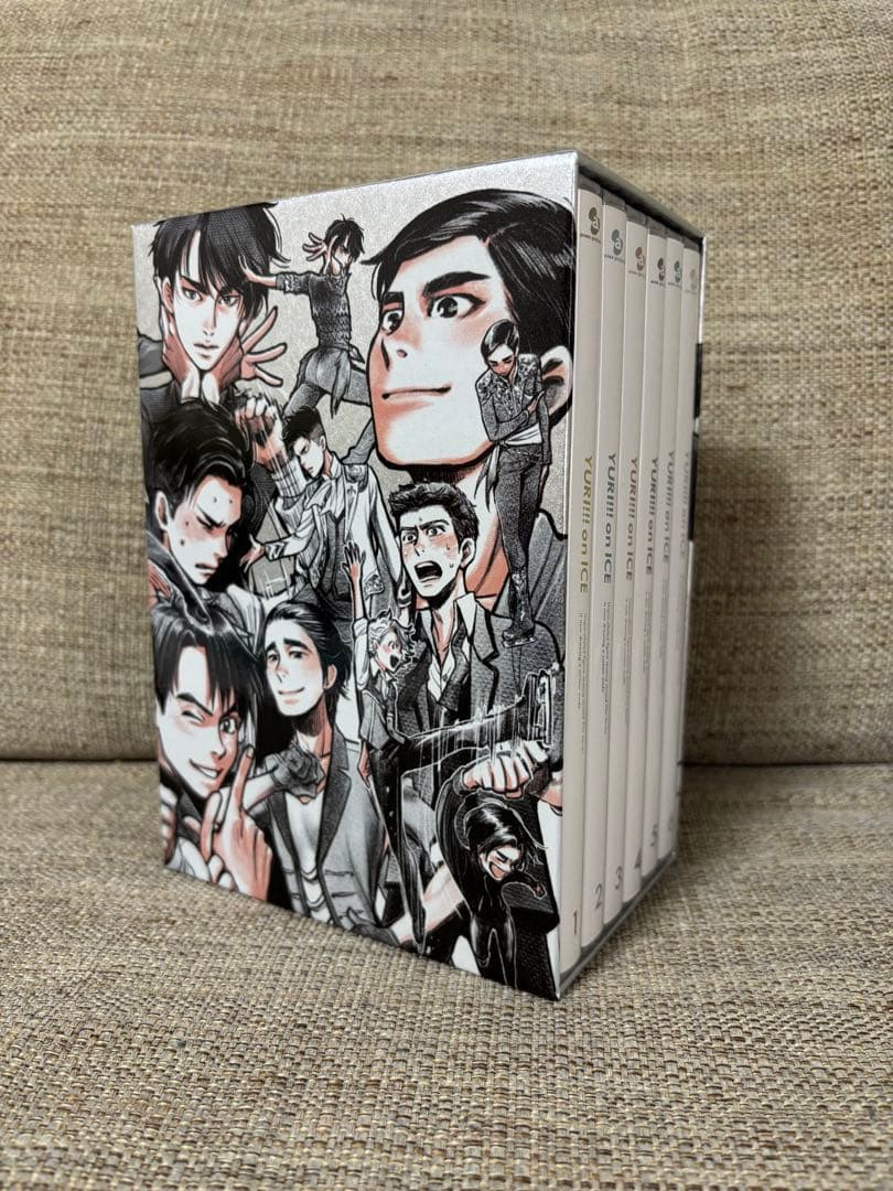 ユーリ!!! on ICE DVD 全巻セット＆グッズまとめ売り