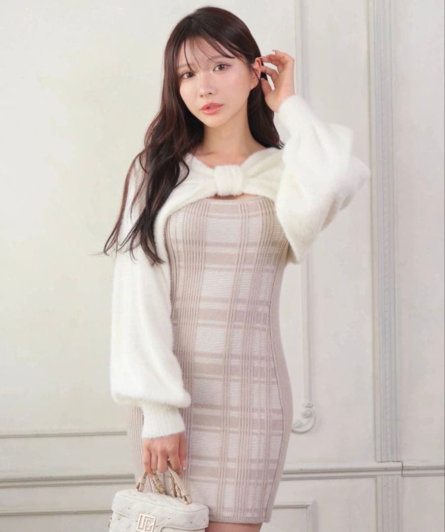 LIP SERVICE リボンフェザーアンサンブルニットワンピース