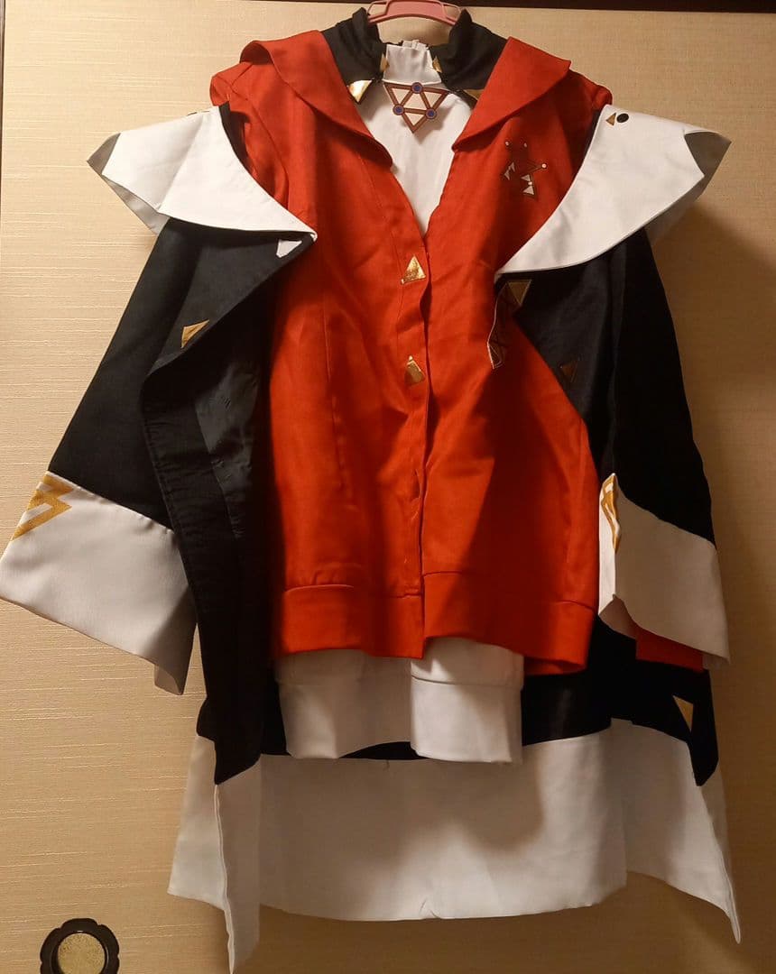 にじさんじアンジュカトリーナ赤黒コスプレ衣装とウィッグセット