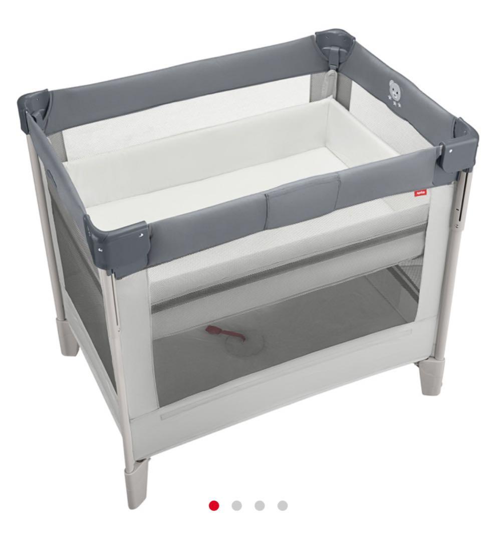 みーやん様✱アップリカ ココネルエアー AB ベビーベッド