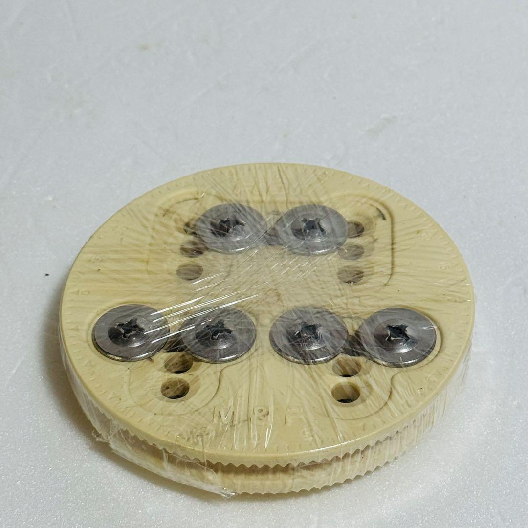 mサイズ　Kissmark スノーボード ビンディング ホワイト/ブラック