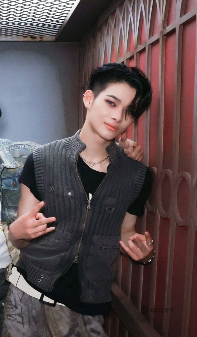 [ENHYPEN ニキ着用]24ss JADED LONDON ニットベスト S