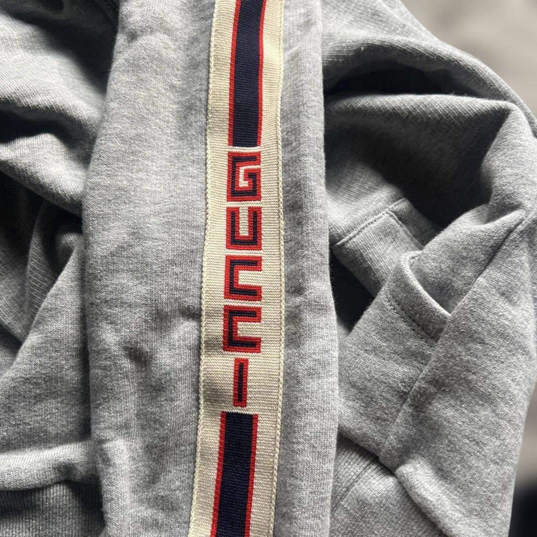 GUCCI パーカー小柄な女子なら着れます