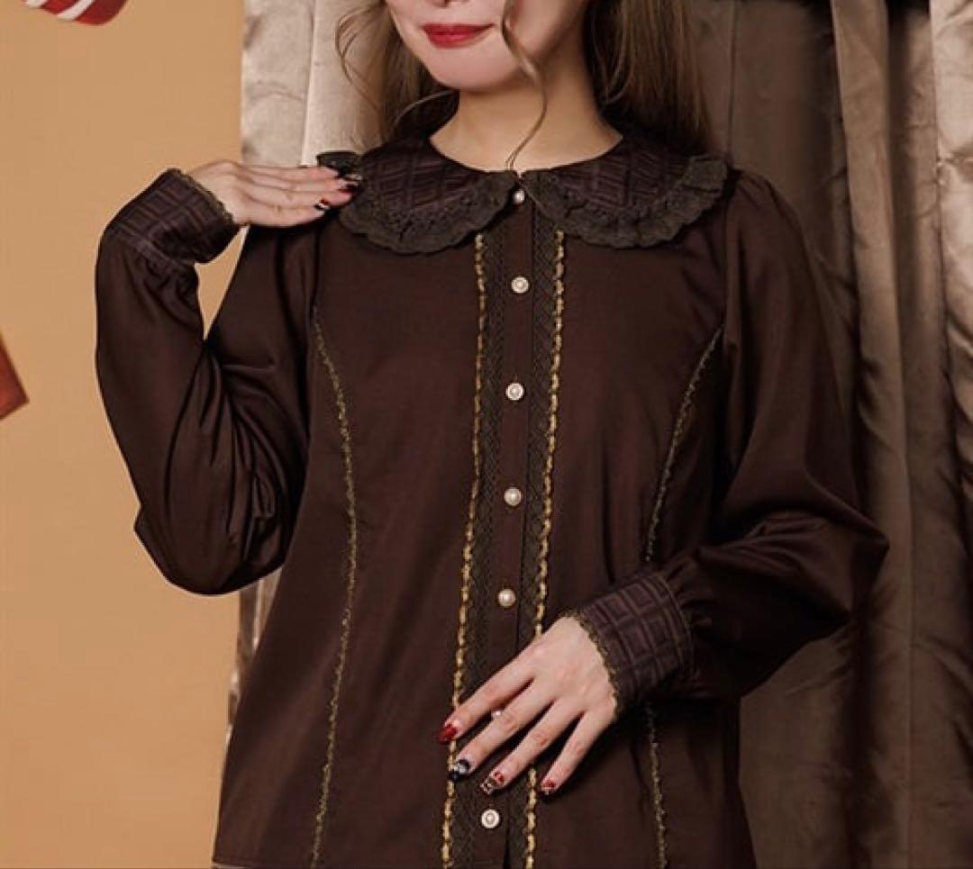 新品タグ付き✴︎シャルミエール　チョコレート柄衿ブラウス