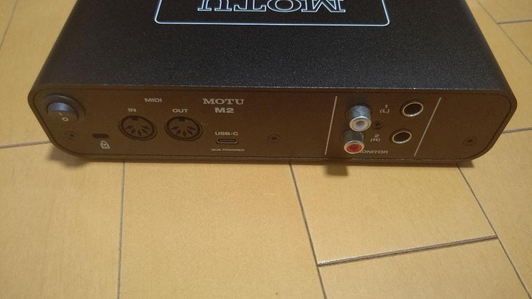 MOTU M2 オーディオインターフェイス[本体のみ]