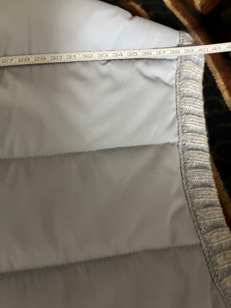 デサントゴルフ防風ニット中わたベスト