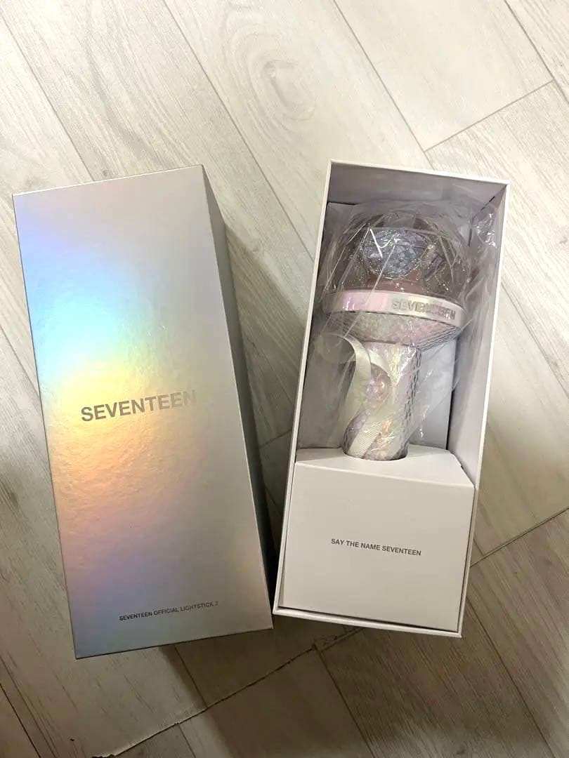 SEVENTEEN 公式ペンライト