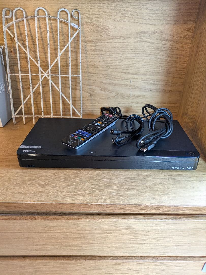 東芝 REGZA DBR-W1009 ブルーレイ DVDレコーダー 美品
