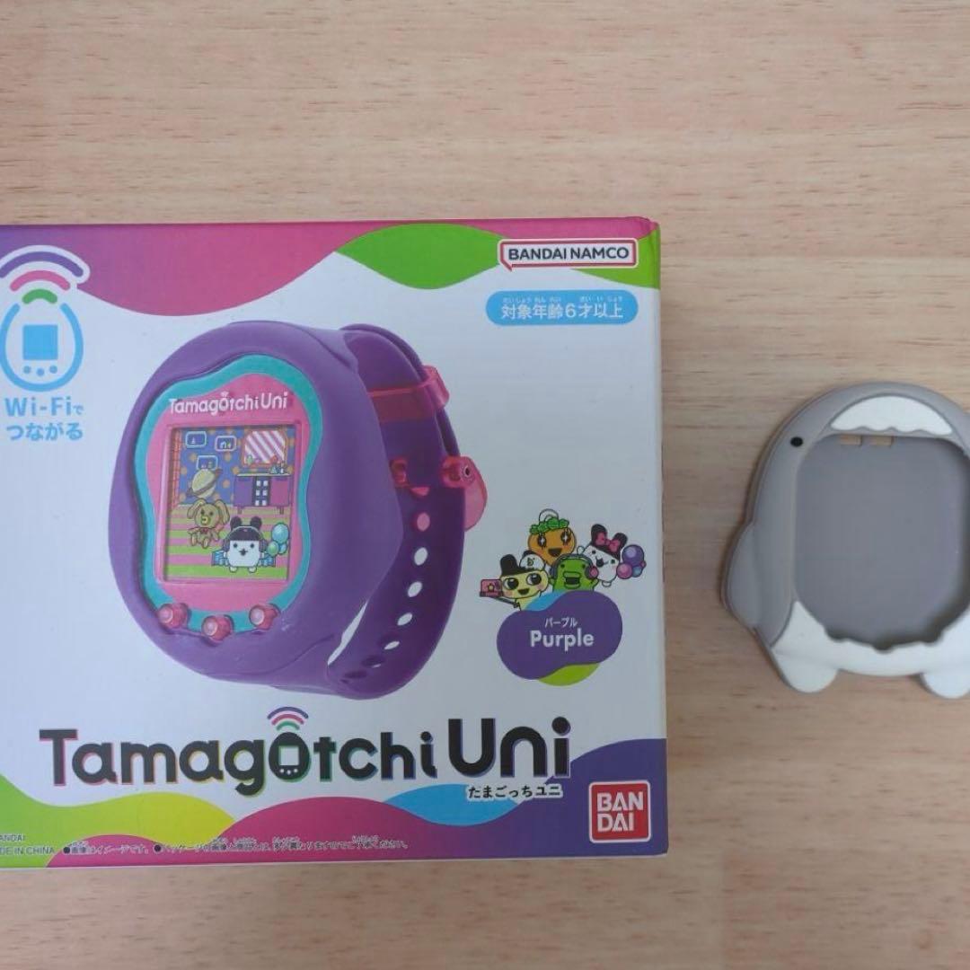 美品　たまごっちユニ　パープル　シリコンカバー ガイドブック付