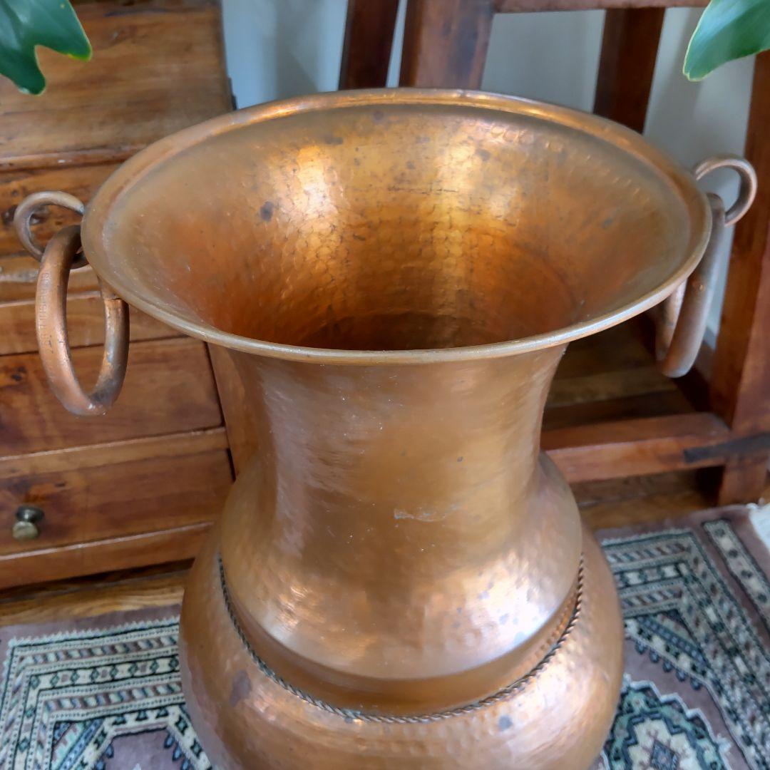 【銅の大きな花瓶】イタリア製　傘立て　ヴィンテージ　花びん　コッパー