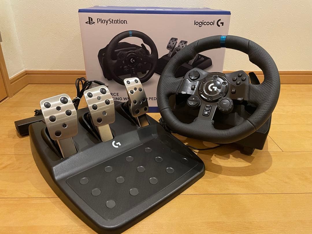 Logicool G G923d ハンドル コントローラー PS4 PS5