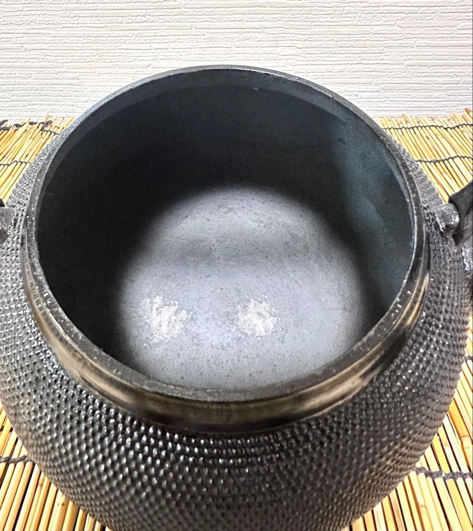 未使用品、タグ付　南部三厳堂造　１８型アラレ　ぴーまん様　売約済み