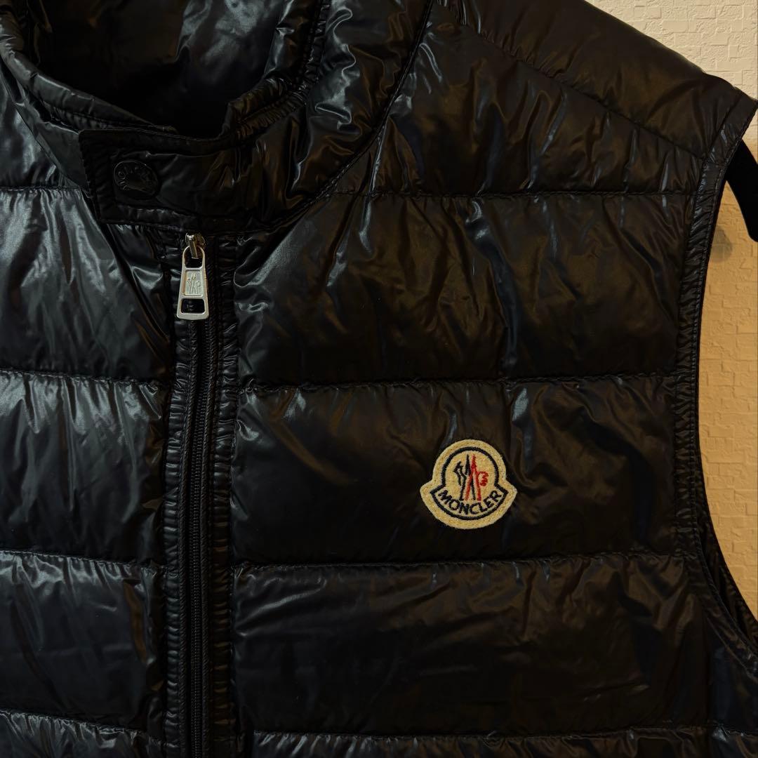 ★MONCLER モンクレール 人気 GUI 超軽量 ライトダウンベスト