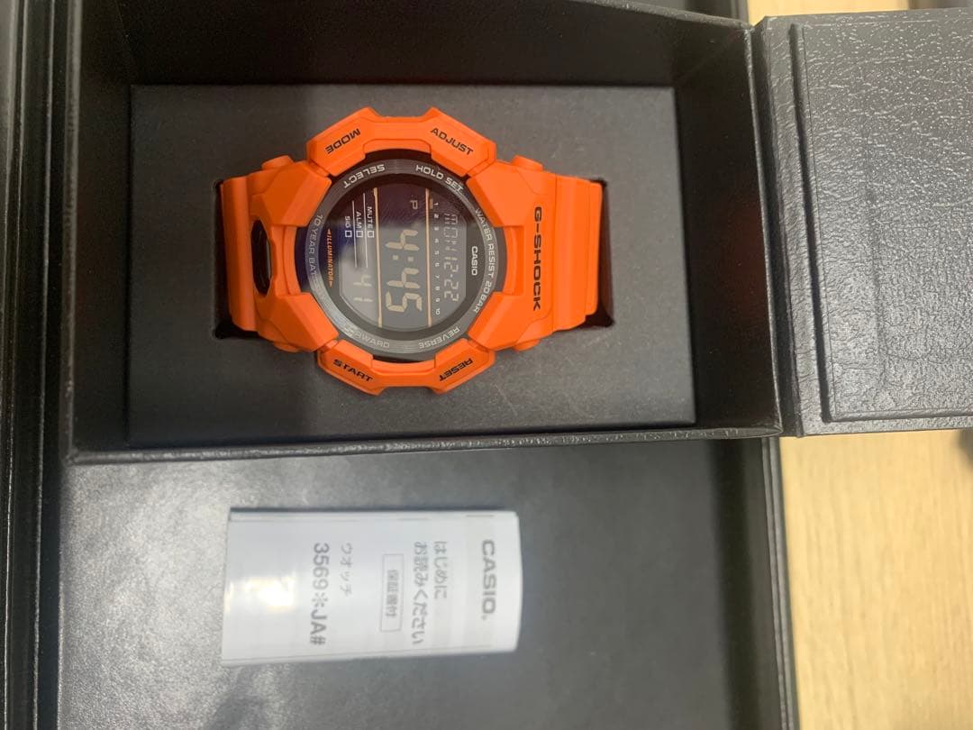 CASIO G-SHOCK オレンジ腕時計