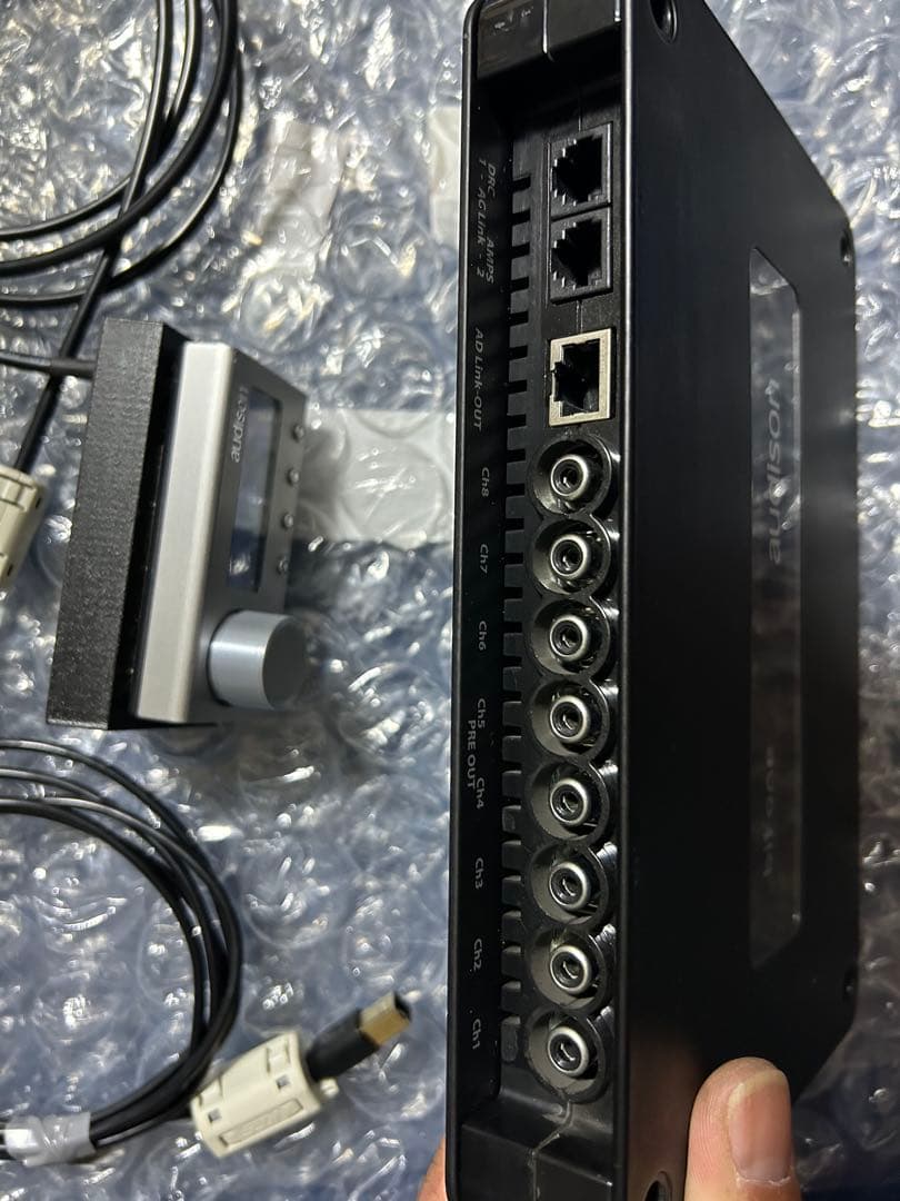 audison bit one デジタルオーディオプロセッサー