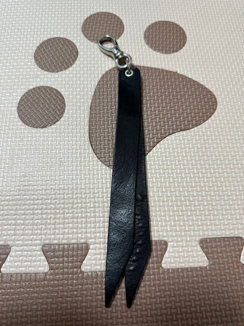 小物 Schott/ FLOWER STUDS LEATHER KEY HOLDER