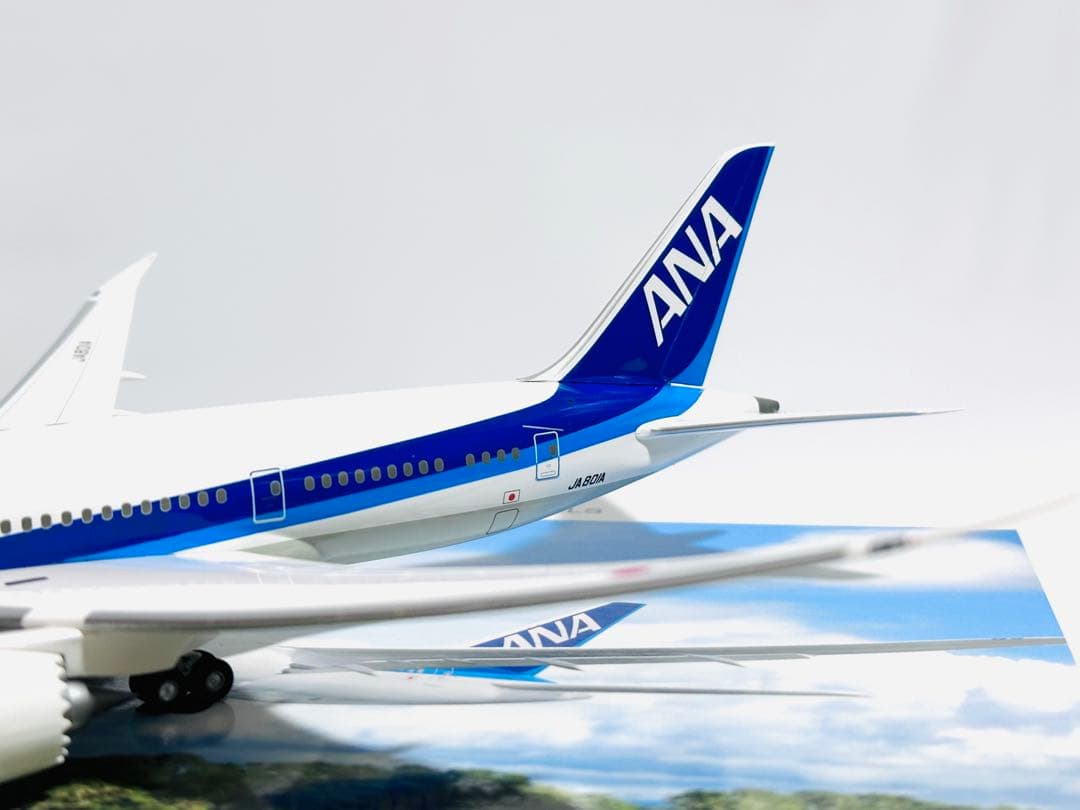 全日空商事 1/200 ANA B787-8 NH20039