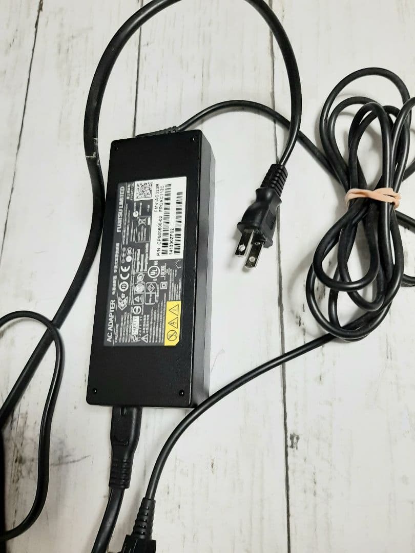 FUJITSU　FMVF77XDB　ESPRIMO FH77/XD win10