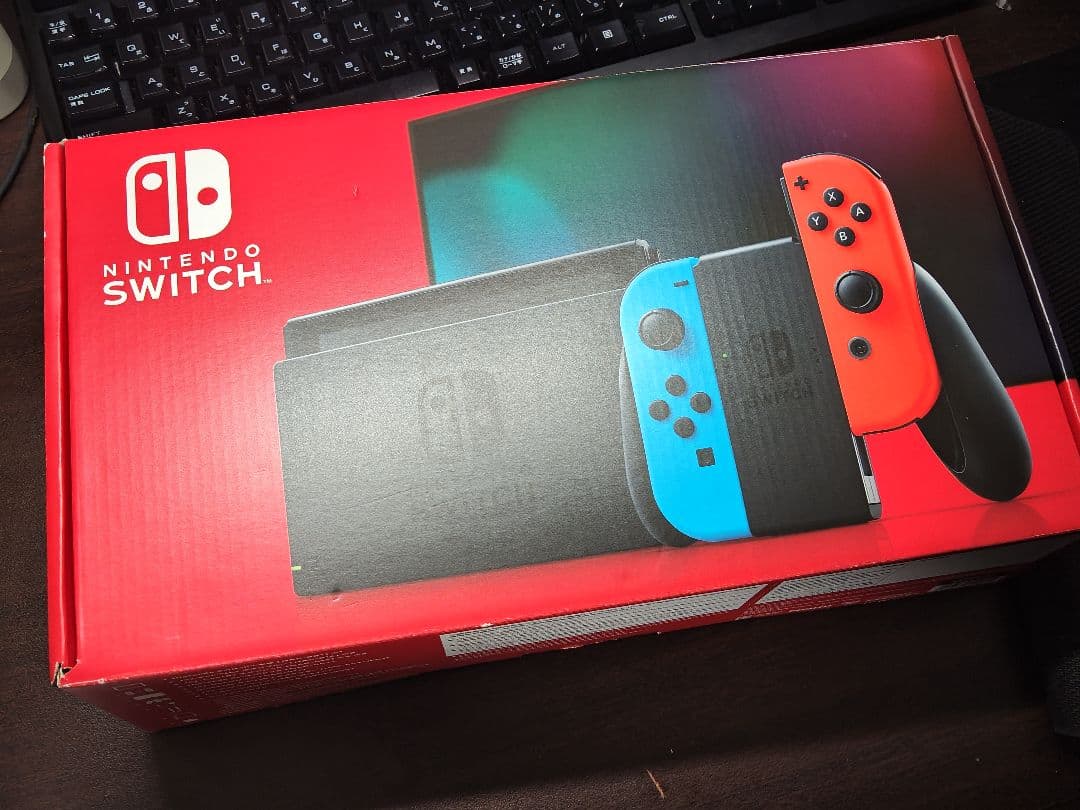 初代Nintendo Switch 青/赤一式（マイクロSDカード付）
