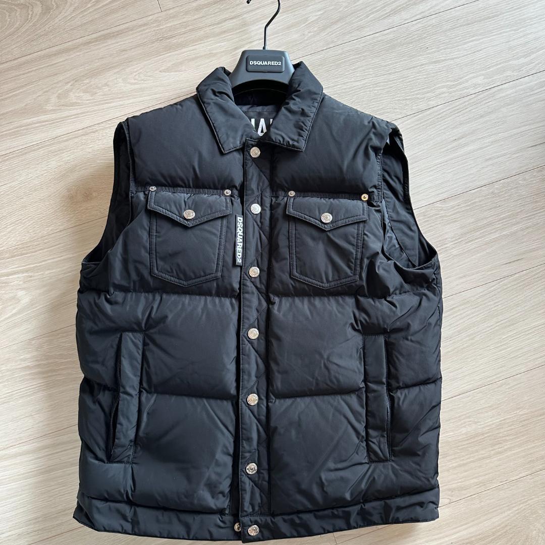 DSQUARED2 ディースクエアード　ブラック ダウンベスト サイズ48
