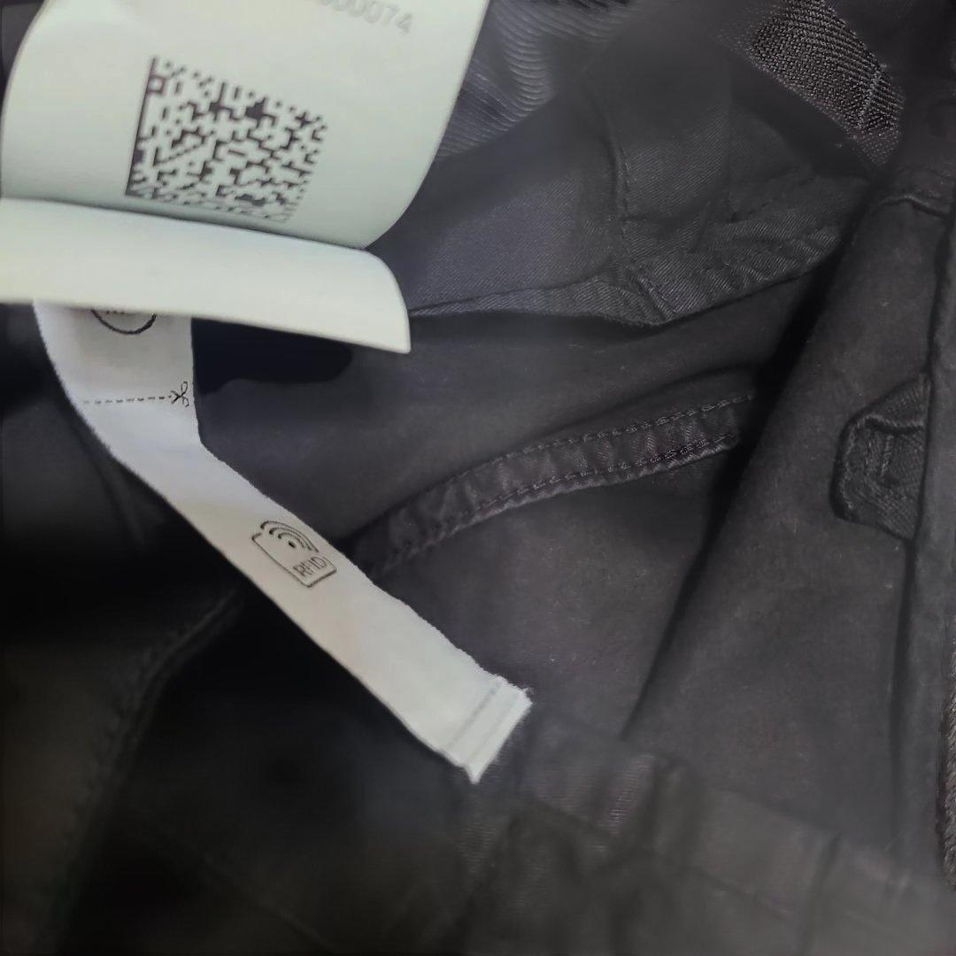 stone ストーンアイランド 黒 ブラック w30 カーゴパンツ