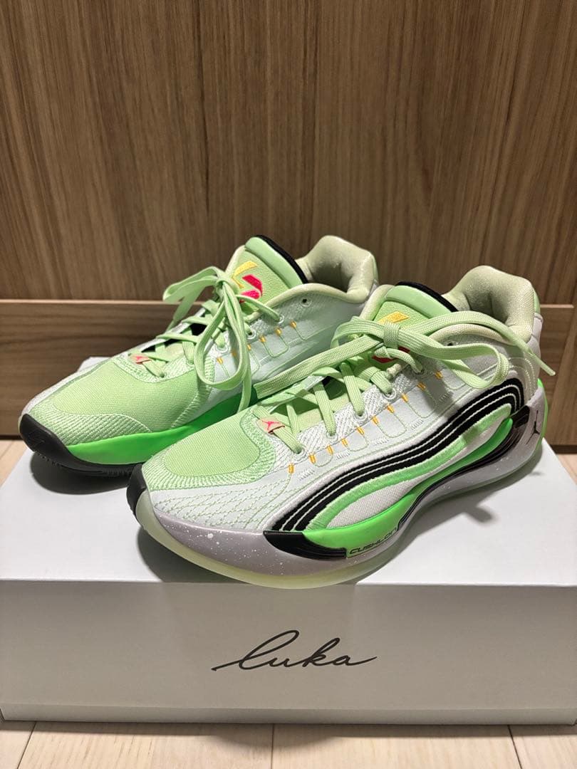 早い物勝ち☆新品同様ルカ 4 PF スペースナビゲーター　25.5cm