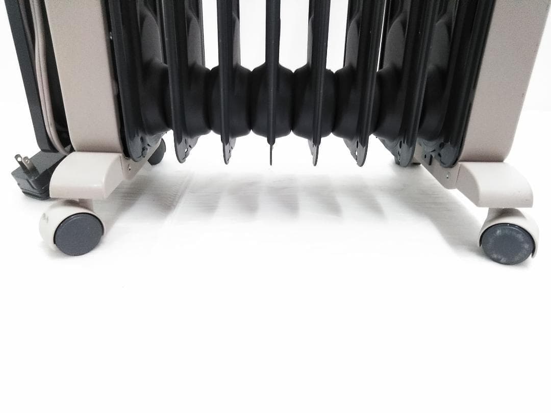 デロンギ　RHJ21F0812-GY　オイルヒーター ヴェルティカルド ★