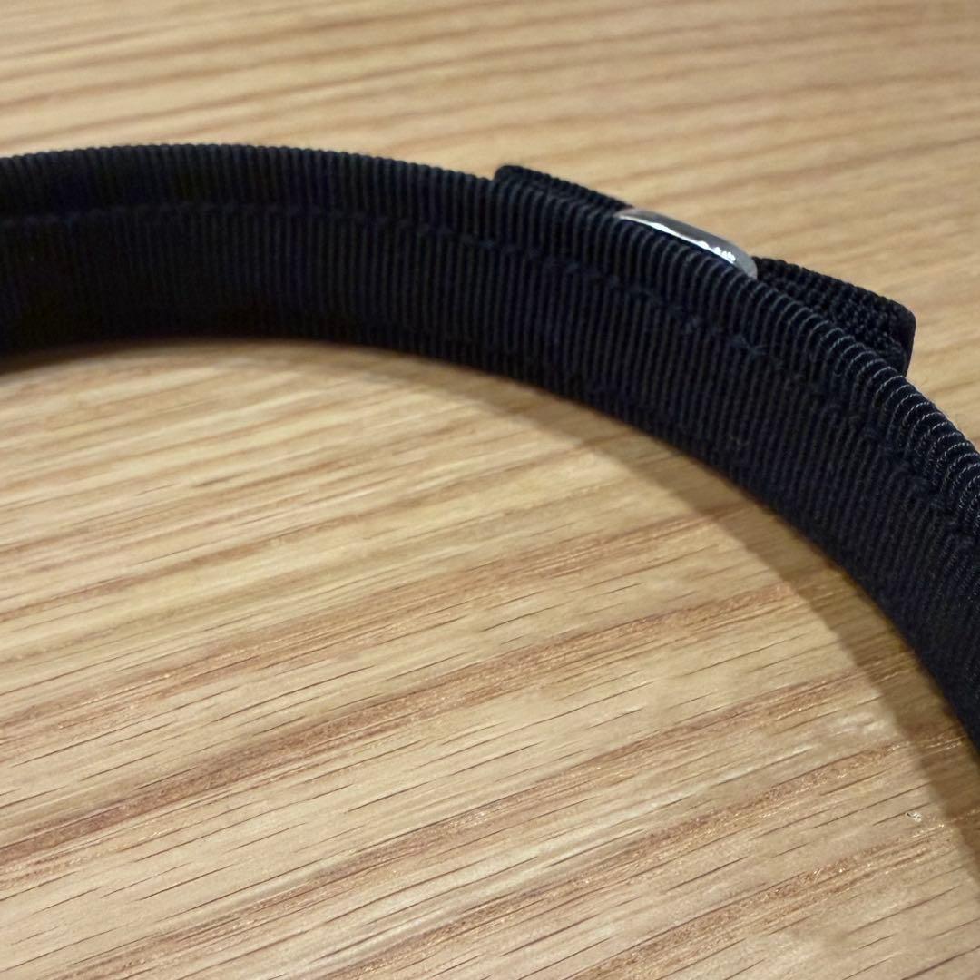 【Hi♡】Ferragamo カチューシャ　ブラック×シルバー