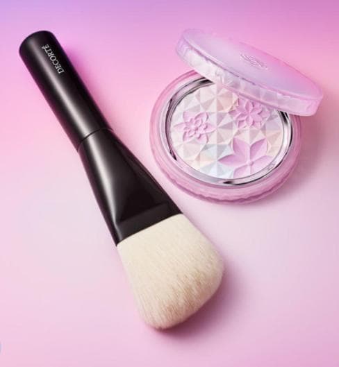 【未使用】DECORTÈ AQ オーラリフレクター 限定色04フェイスブラシ付き