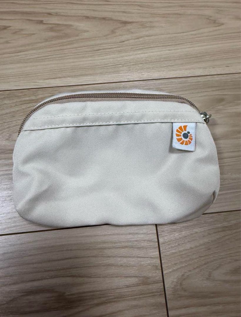 エルゴ　オムニブリーズ　ナチュラルベージュ　抱っこ紐
