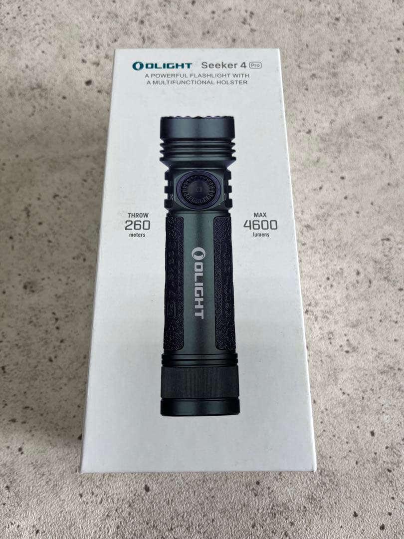 olight オーライト Seeker 4 Pro アーミーグリーン