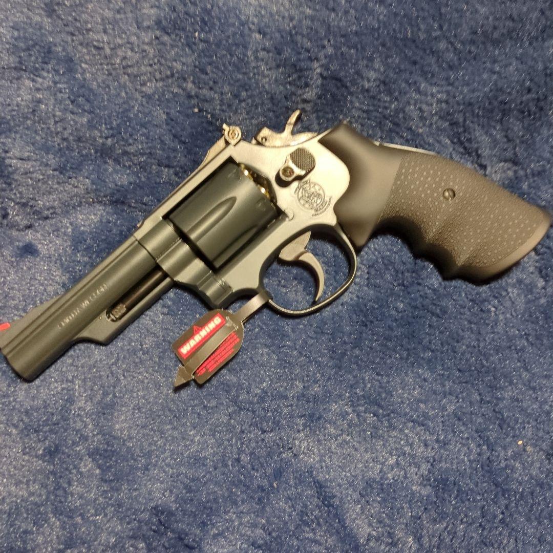 東京マルイ、 M19 ガスリボルバー 4インチ