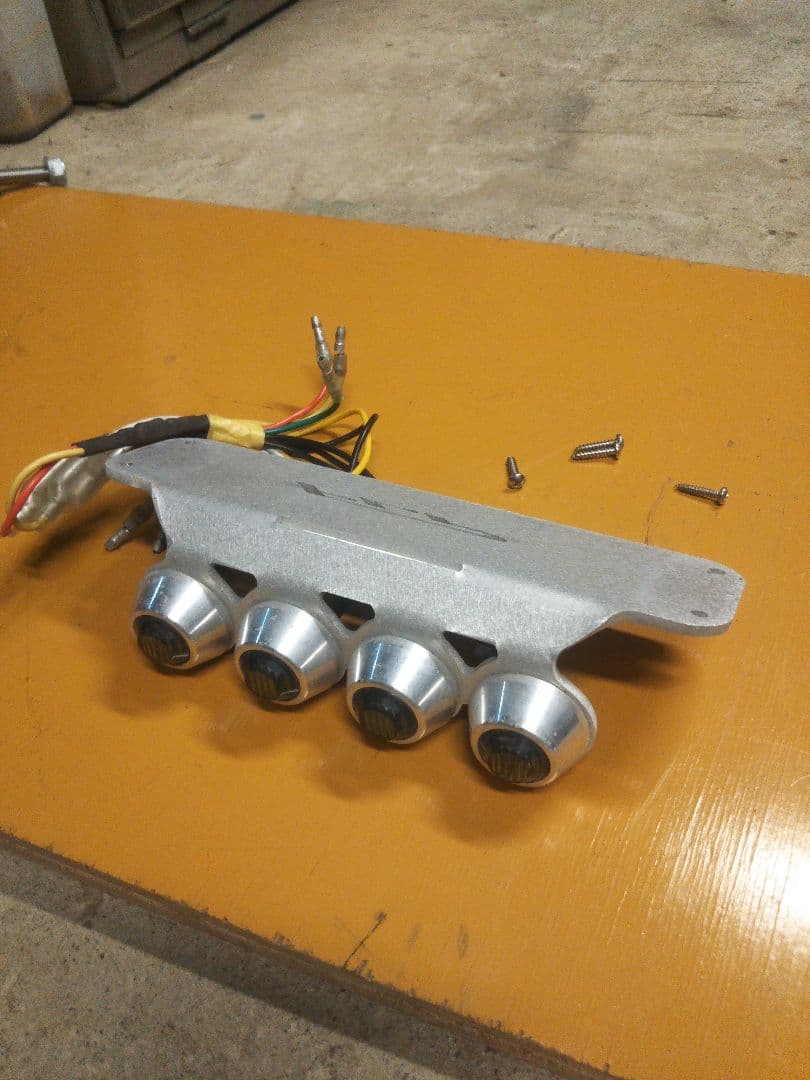 ズーマーFLPテールランプ 難有り