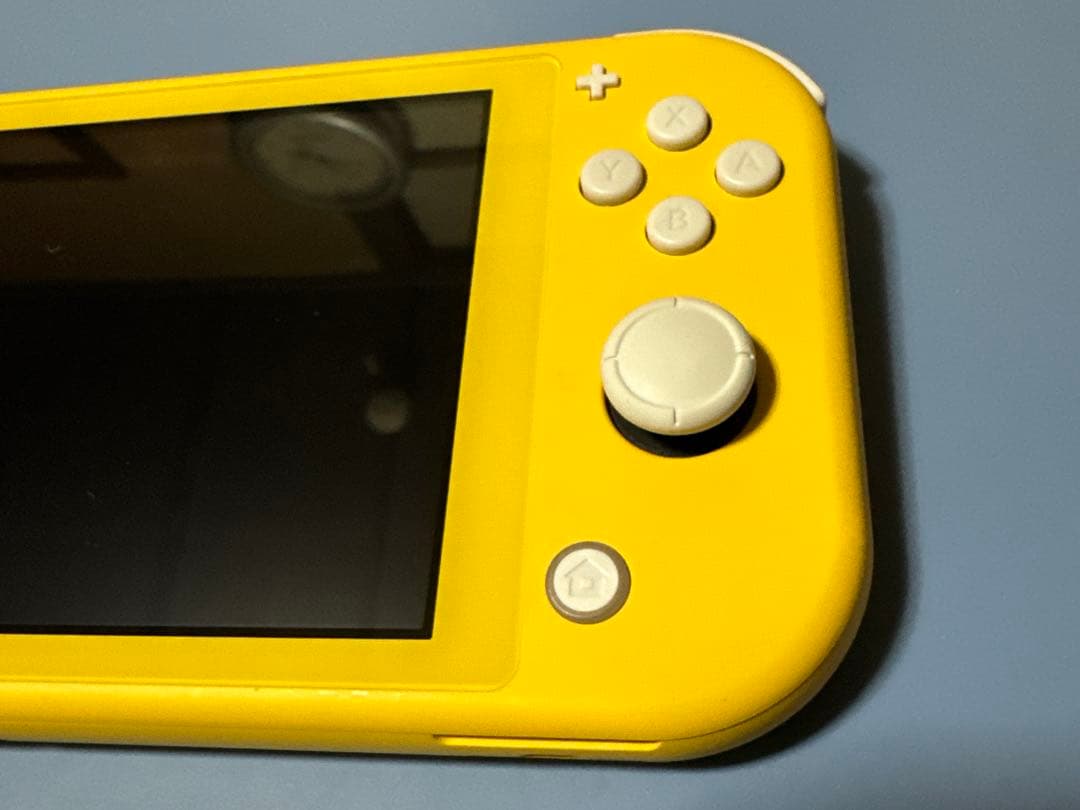 Nintendo Switch Lite イエロー美品