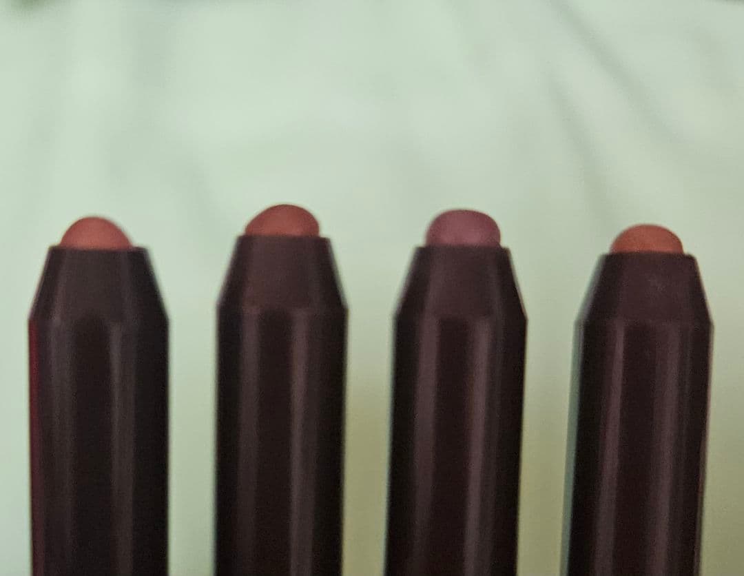 Excel グリームオンフィットシャドウ アイシャドウ スティックシャドウ