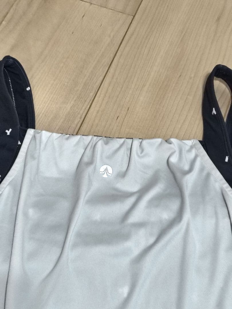 L AVA ディズニー ミッキーマウス ヨガウェアセット　Мサイズ