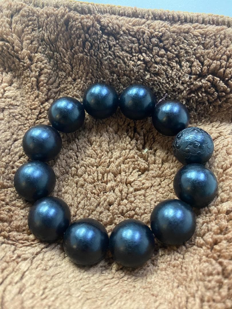 【一点彫刻】高級黒檀木珠ブレスレット - 伝統的な「招財進宝」縁起物・ギフトに