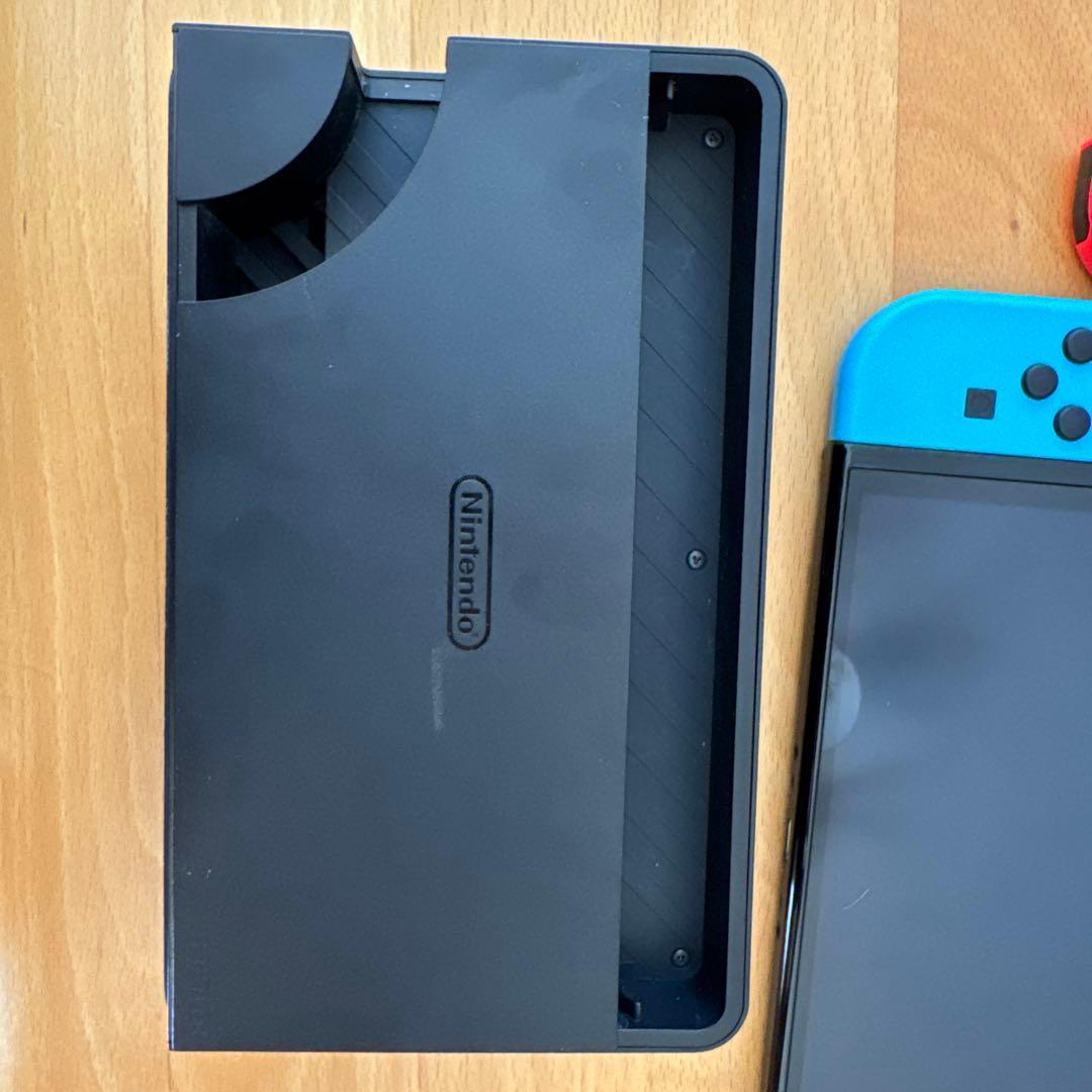 任天堂switch「有機EL」 青・赤 カセット・ジョイコンストラップ付