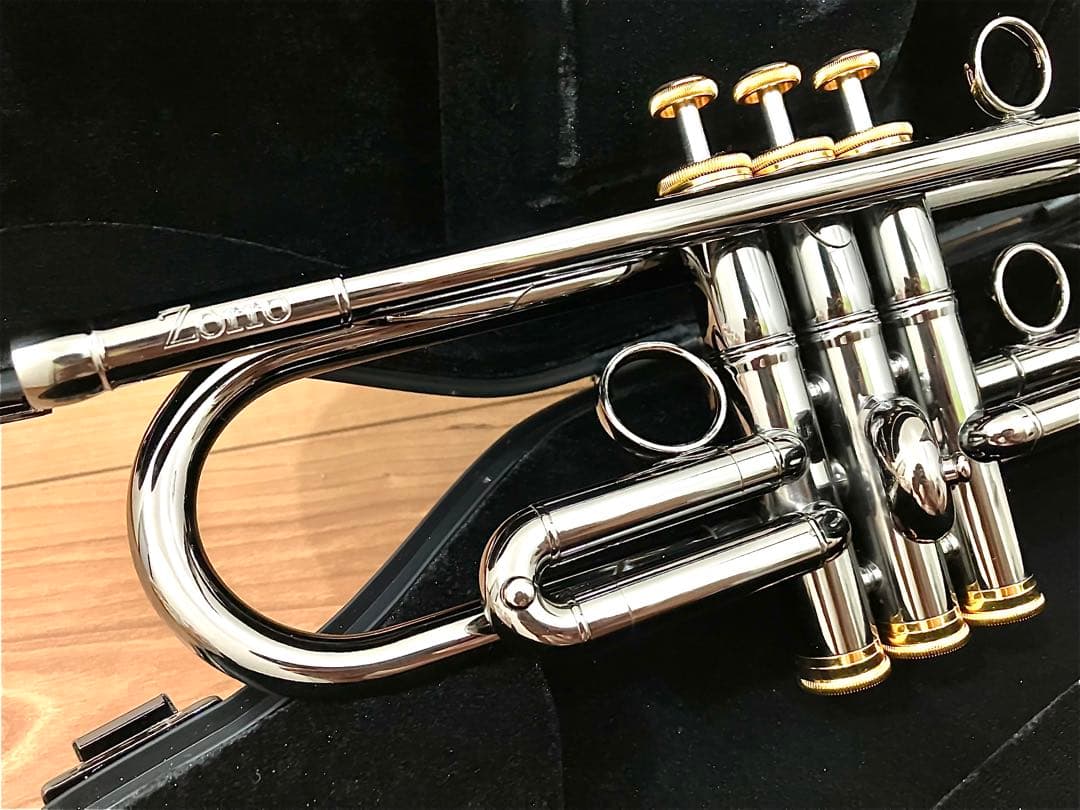 QUEEN BRASS ZORRO トランペット　ブラックニッケル仕上