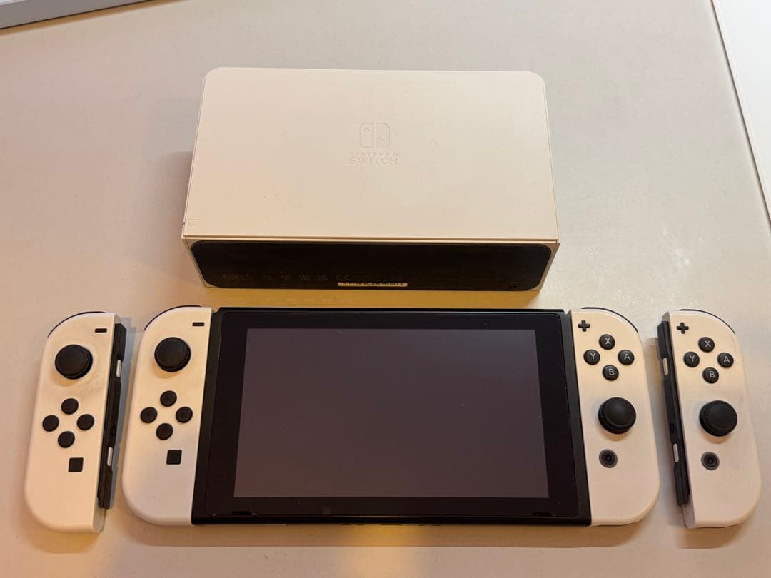 Nintendo Switch ホワイト Joy-Con4本付き