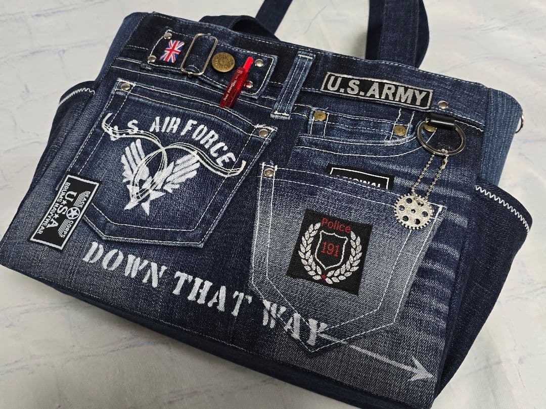 大きめ デニムリメイクバッグ ファスナー ＆ カジュアルサコッシュ 2点