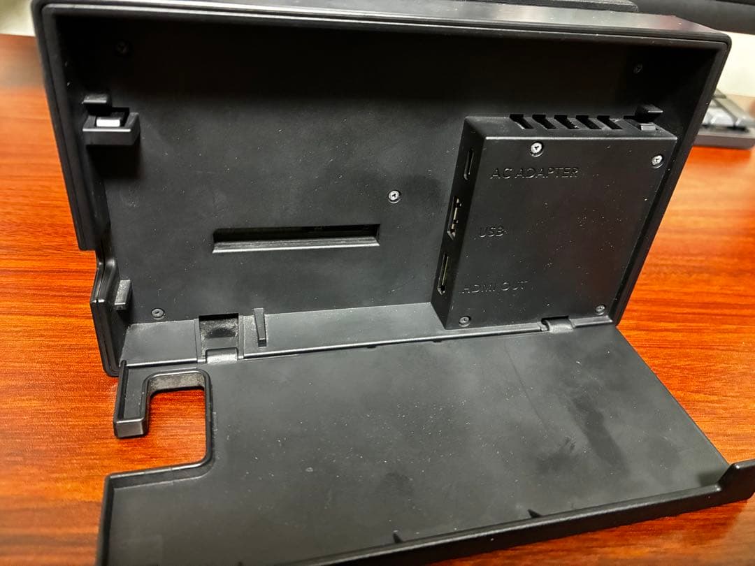 Nintendo Switch 本体 赤/青 Joy-Con