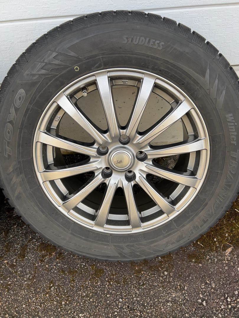 スタッドレスタイヤ 4本セット225/65R17 T32