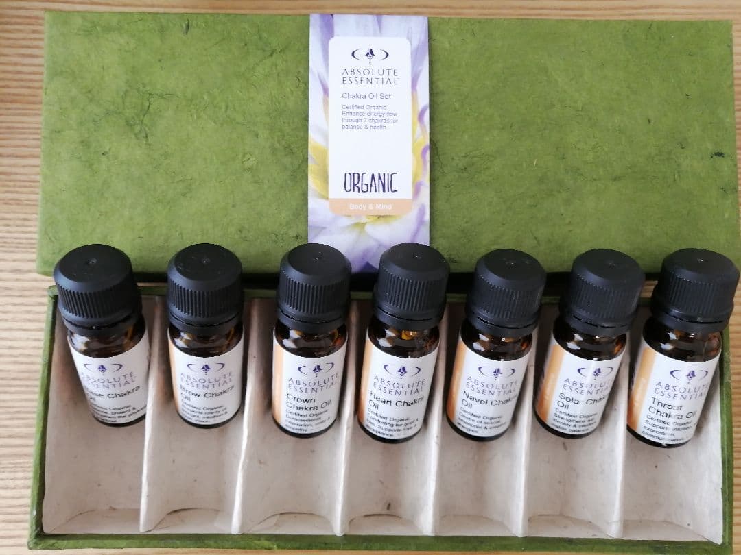 ニュージーランドのチャクラアロマオイルシリーズ