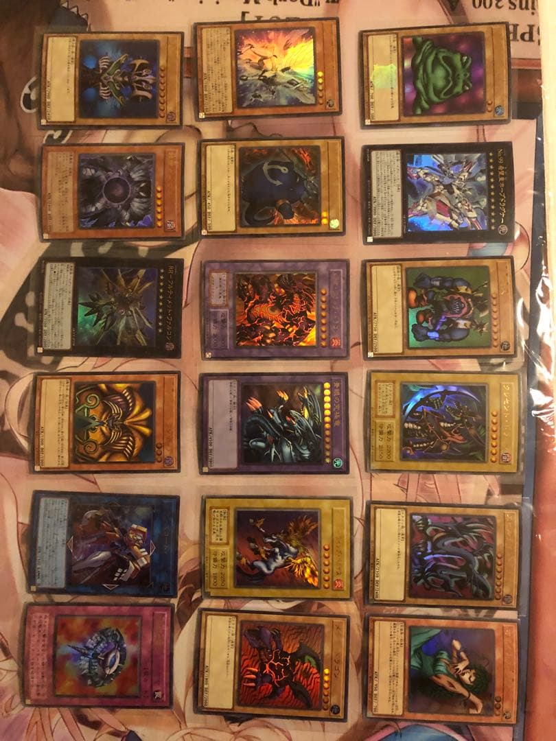 【1000枚以上】遊戯王カードまとめ売り　レリーフ、クオシク複数(詳細は説明欄)