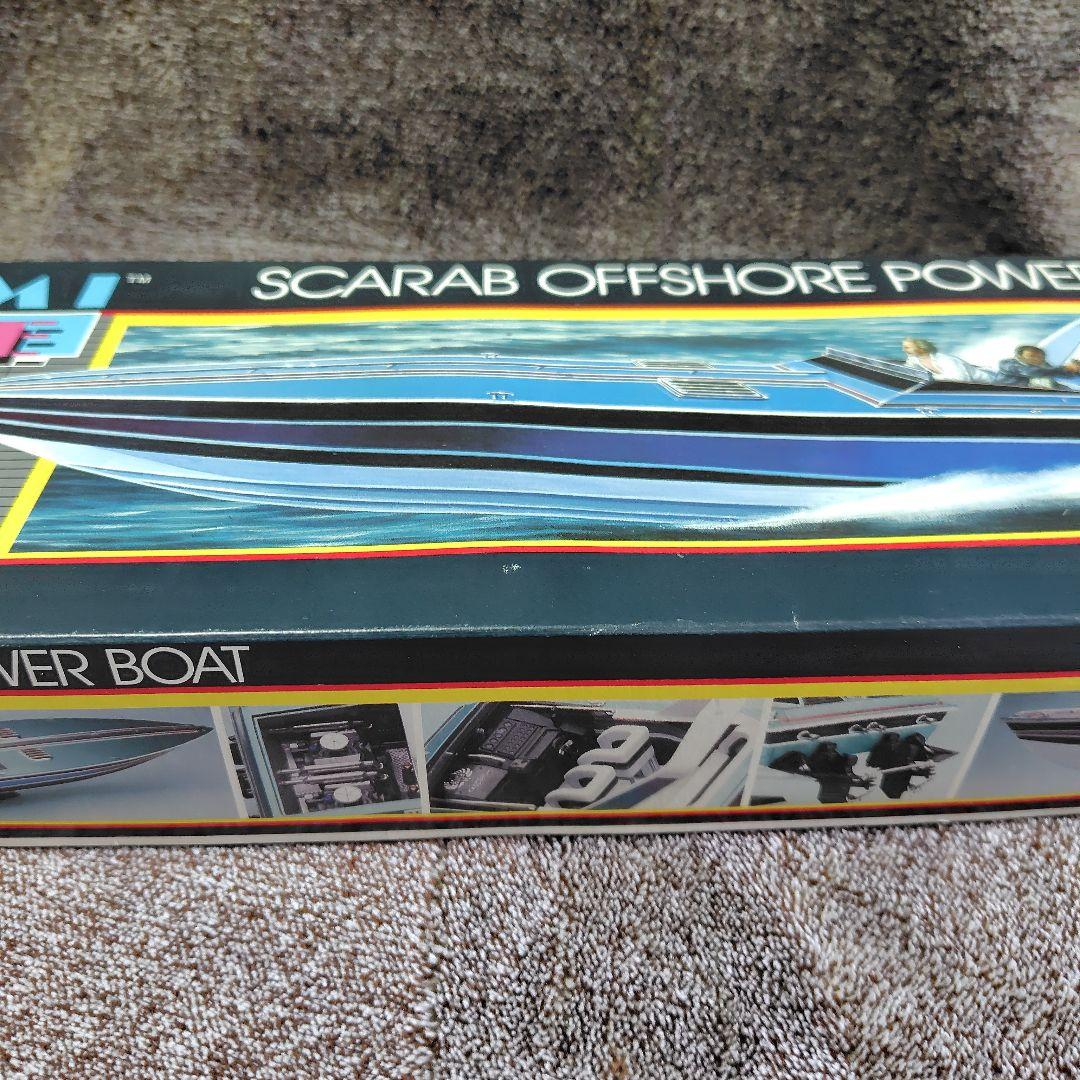 船・ボート MIAMI VICE SCARAB OFFSHORE POWER BOAT