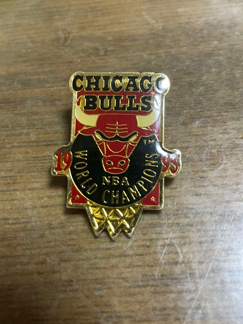 シカゴブルズ　ピンバッジ　1993年　レア