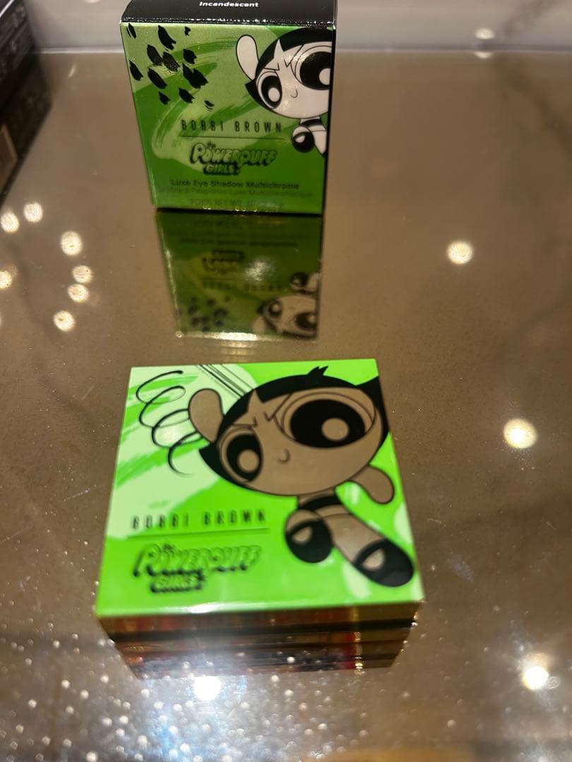 ボビイブラウン　パワーパフガール　リップ　アイシャドウ　3点　新品&美品
